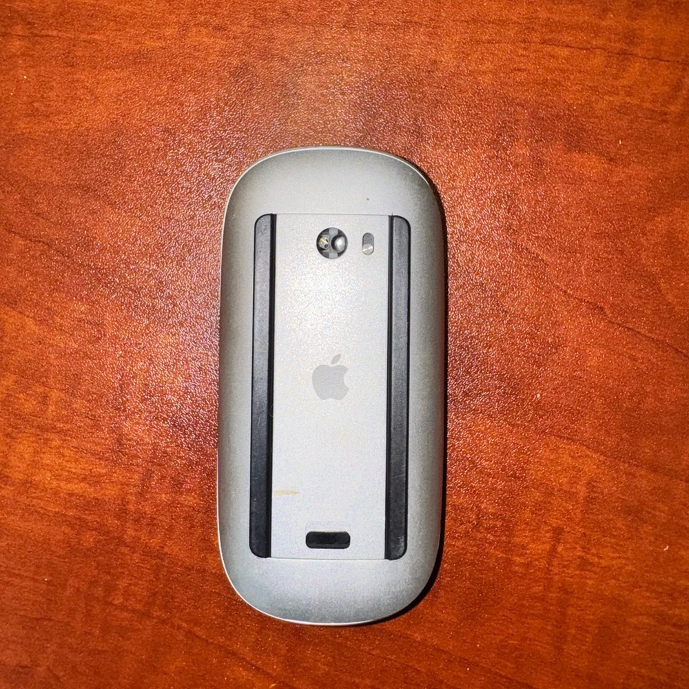 Apple Magic Bluetooth mouse - Picture 2 of 2